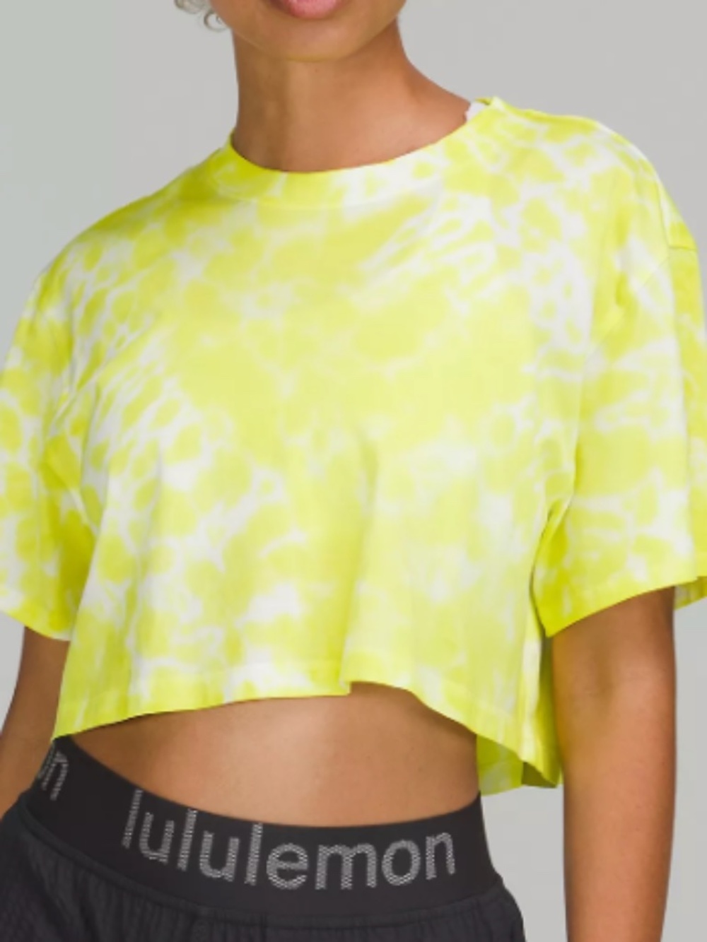 Lululemon Marmoleado Tie Dye Highlight Yellow Cropped Tee Size 2 - Picture 2 of 3